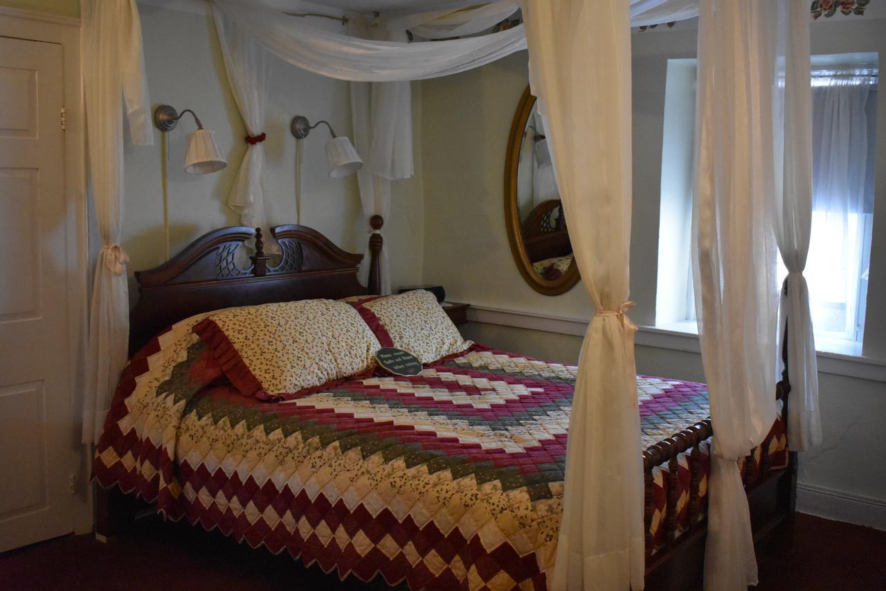 Churchtown Inn Bed And Breakfast Narvon ภายนอก รูปภาพ